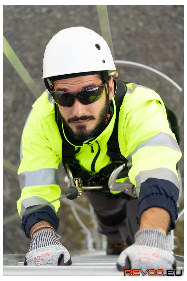 C20 visszahúzható zuhanásgátló, acélsodrony 20m Coverguard MO71482 2.