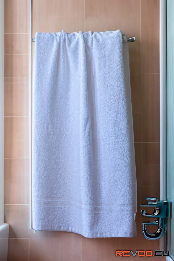 Klasszikus szállodai törölköző   Olima OLH400 2.