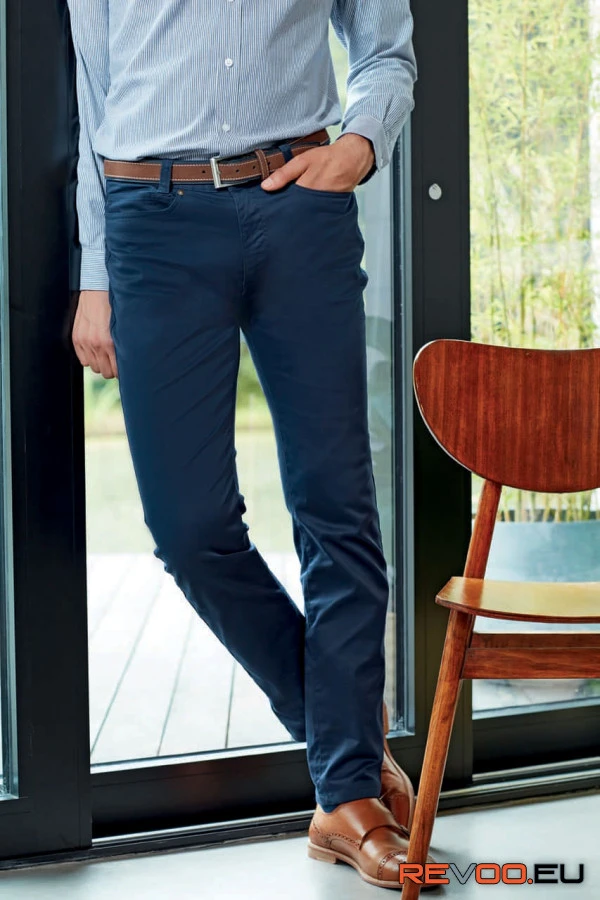 Chino farmer   Premier PR560 1.